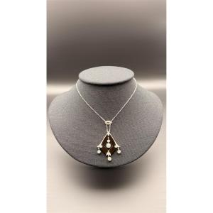 Art Deco Necklace With Platinum, Onyx And Old-cut Diamond Pendant – Circa 1920. 