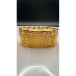 Oval Box In 18-carat Gold, Paris 1767 – Louis XVI Period.