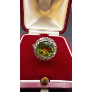 Belle époque Ring In 18-carat Gold, Peridot And Rose-cut Diamonds.