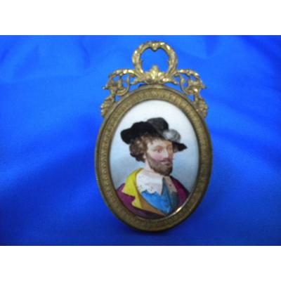 Porcelain Medallion Frame Brass