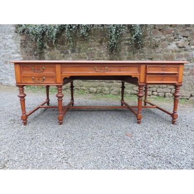 Large Flat Office In Pitchpin