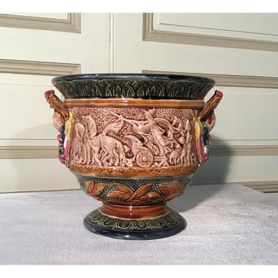 Slip Pot In The Late 19th Century