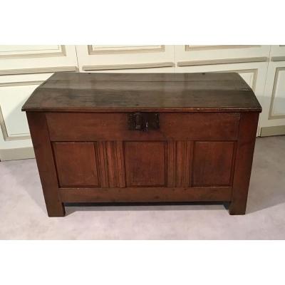 Anglo-norman Chest In Oak, Mid 18th Century Period.