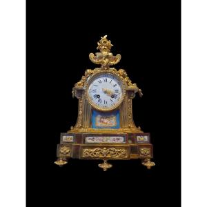 "sèvres" Porcelain Clock And Gilt Bronze