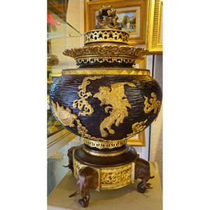 Magnificent Potpourri Censer Patined And Gilt Bronze - Vietnam, Late 19th/early 20th Century 