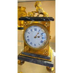 Marble And Gilt Bronze Table Clock, Dog Decor - Rooster Movement