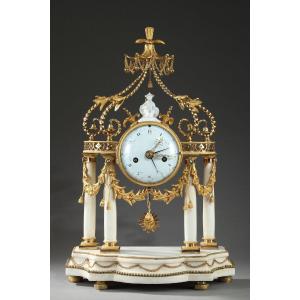 Pendulum Louis XVI Pagoda In Chinese