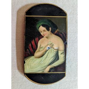 Case For Cigares With Portrait Of A Romantic Woman.