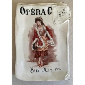 Empty Pocket Opéra Comique