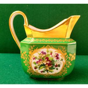 POT &Agrave; LAIT-PORCELAINE-JACOB PETIT-PARIS-D&Eacute;COR FLORAL-DORURE-VERS 1830-NON SIGN&Eacute;