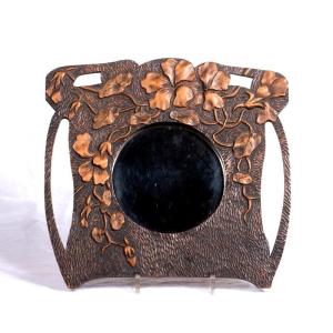 France C. 1900 - Art Nouveau Mirror In A Carved Wooden Frame Decorated With Flowers