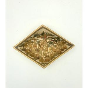 Diamond-shaped Bowl In Glazed Satsuma Earthenware - Japan - Meiji Period (1868-1912)