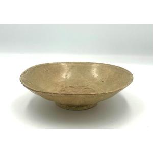 Lotiform Cup - Celadon Porcelain - Asia - 17-18th Centuries