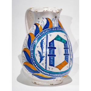 Italy 18th -19th Century - White Majolica Jug Decorated With Blue And Orange Coat Of Arms.