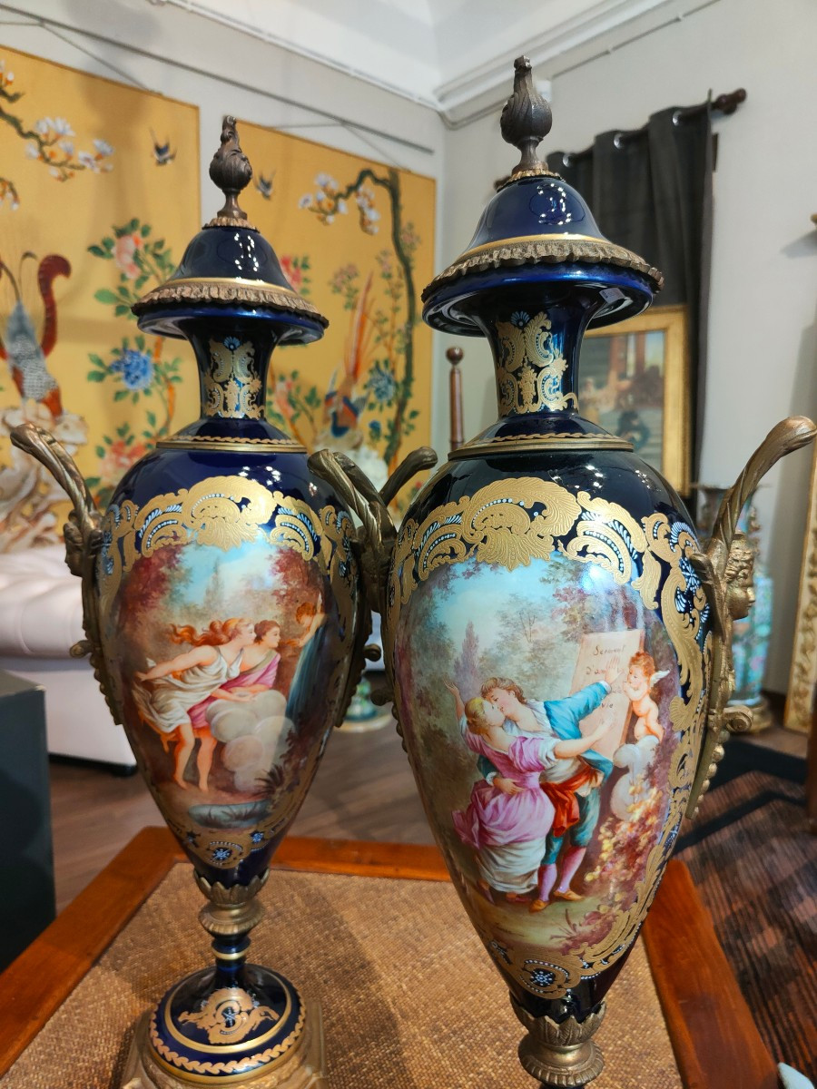 Coppia di vasi in porcellana di Sevres -photo-2