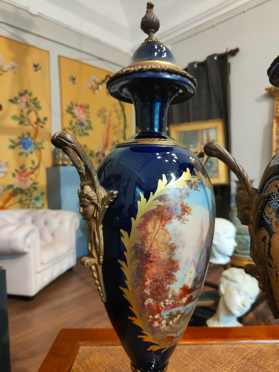 Coppia di vasi in porcellana di Sevres -photo-3