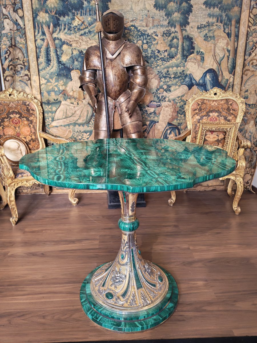 Importante  Tavolo in malachite argento e argento vermeil 