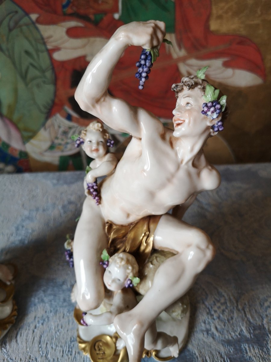  Paire De Groupes En Porcelaine De Capodimonte, Par Giuseppe Cappè -photo-3