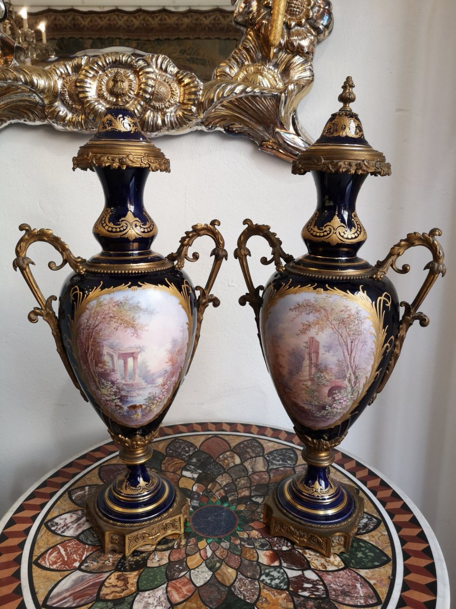 Paire De Vases En Porcelaine De Sevres, signees: Poitevin-photo-2