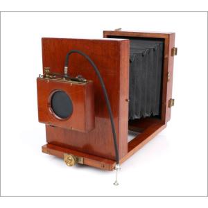 Antique Plate Camera By Dr. R. Krügener. Frankfurt, Germany, Circa 1910
