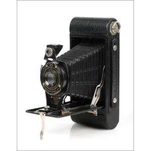 Vintage Kodak Rainbow Hawk-eye No. 2a Model B Camera, Black, Usa, 1930–1933
