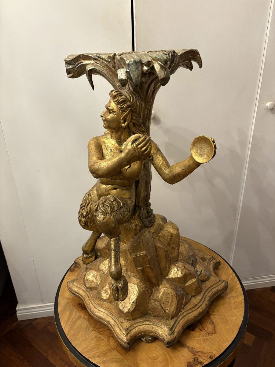 Coppia di sculture (consolle) in legno dorato -photo-4