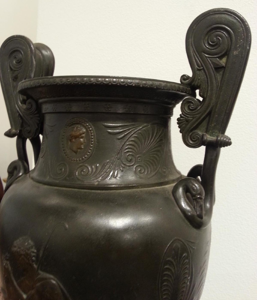 Vaso in bronzo con base in marmo-photo-2