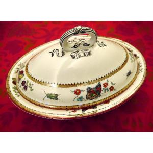 Fine Earthenware Dinner Service From The Minton Factory, Circa 1860