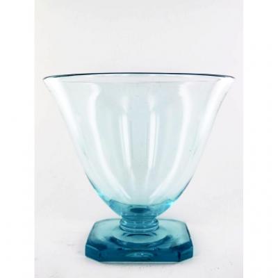 Blue Crystal Vase, Art Deco Period, Signed Daum, 20th Century