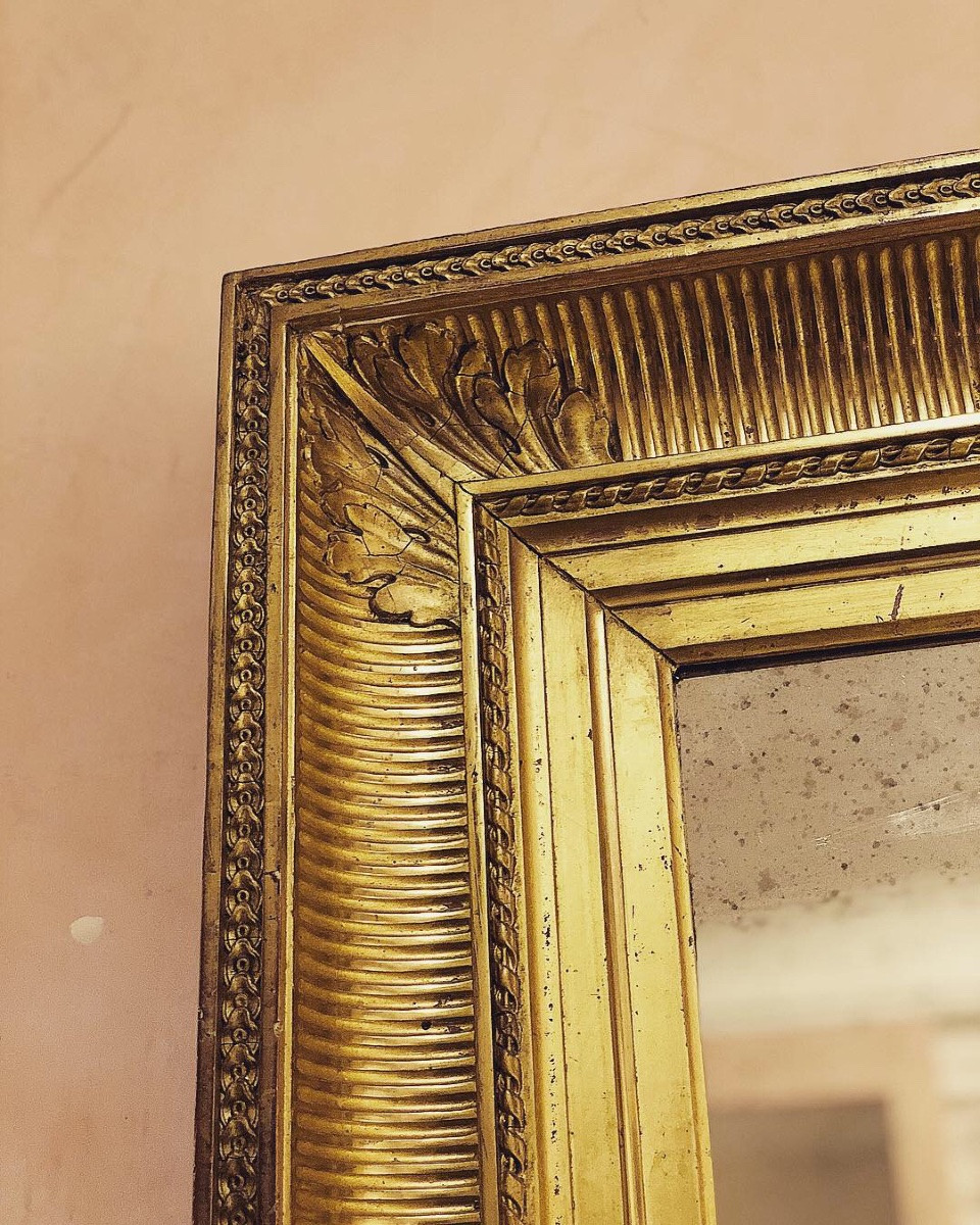 Grande specchiera Francese della fine dell’ottocento con cornice integra finitura foglia oro.-photo-2