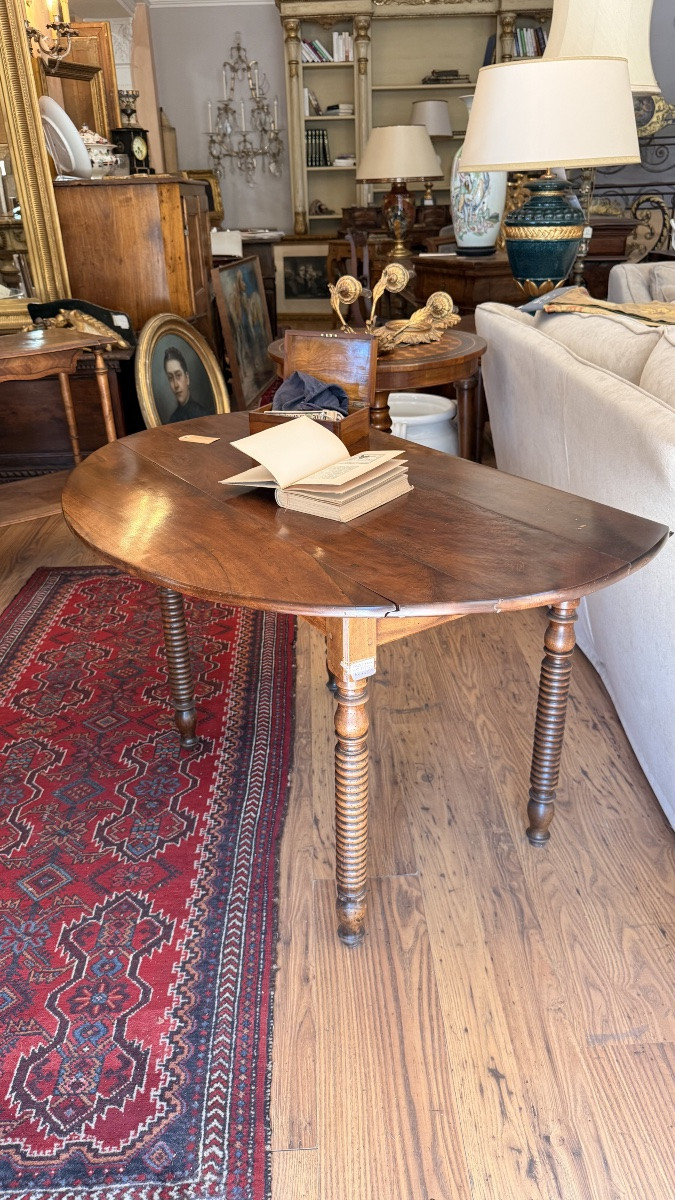 Tavolo ovale a bandelle, in Noce fine ‘800.-photo-4