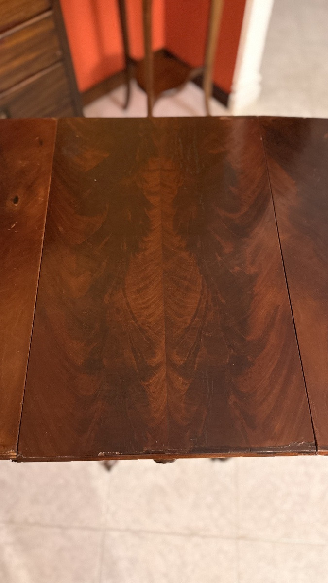 Elegante Tavolino a Bandelle in Mogano Stile Luigi Filippo (Metà XIX Secolo)-photo-4