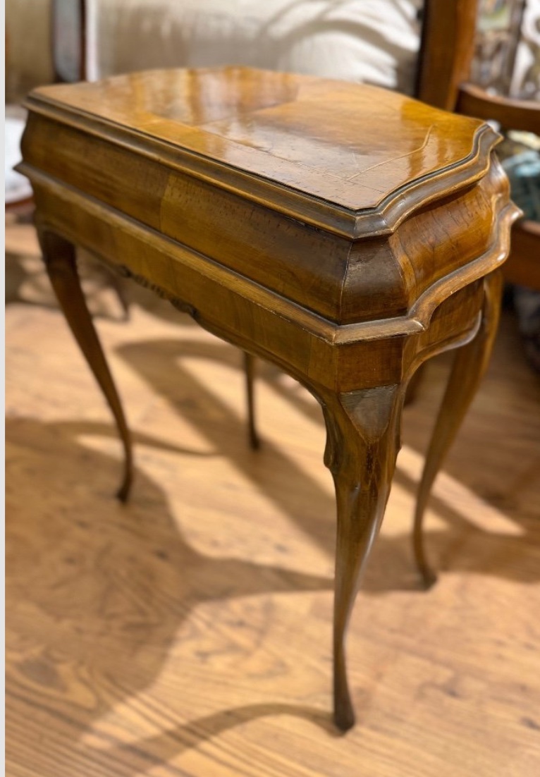 Elegante secrétaire degli anni ’50 realizzato in pregiato noce massello-photo-3