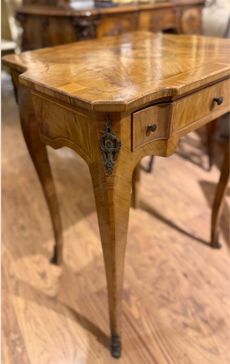Tavolino Lastronato in Noce con Intarsi (Fine '800 - Inizio '900)-photo-4