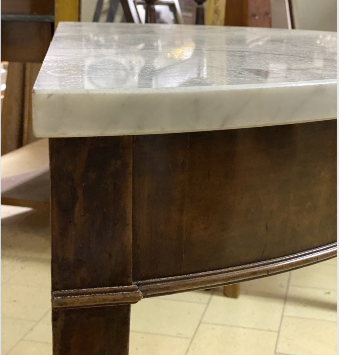 Consolle a mezzaluna in noce, risalente alla fine del XIX secolo-photo-3