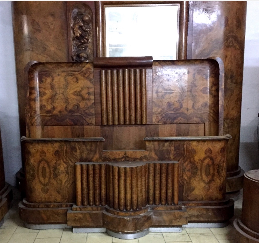 Letto matrimoniale, armadio e coppia di comodini Anni '20, attribuito alla manifattura Ducrot