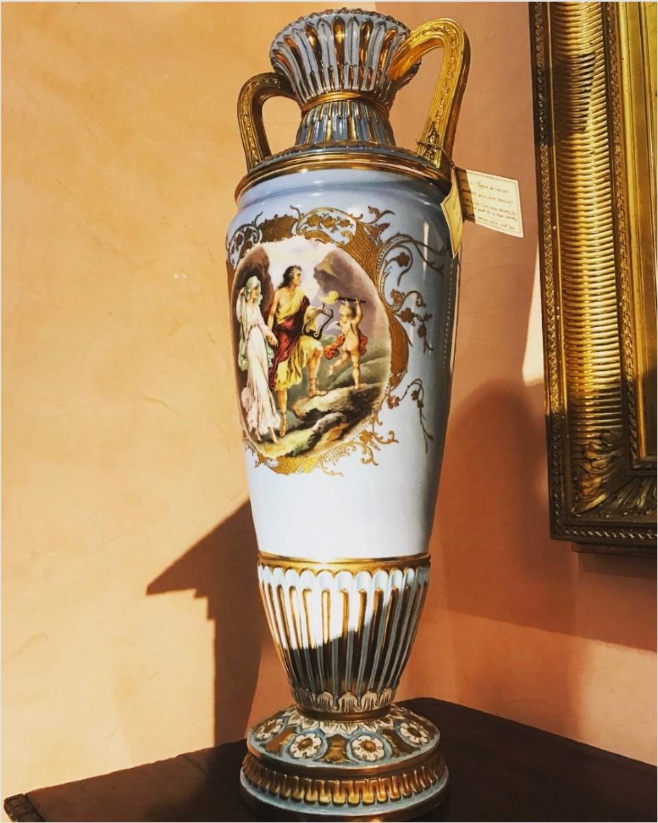 Coppia di vasi decorativi in porcellana, manifattura francese, stile Sèvres, XVIII–XIX secolo-photo-4