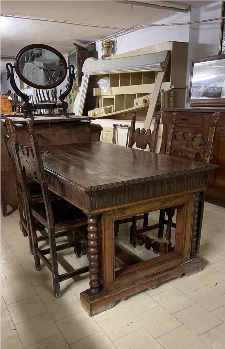 Tavolo toscano in legno massello con quattro sedie originali, databile alla fine del XIX secolo-photo-3