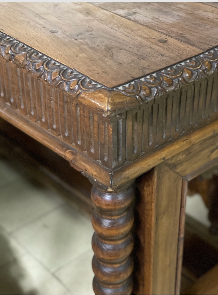 Tavolo toscano in legno massello con quattro sedie originali, databile alla fine del XIX secolo-photo-4