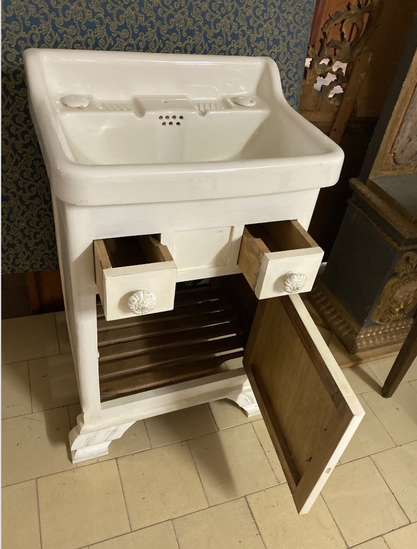 Mobiletto da bagno Liberty – Primi del Novecento (ca. 1900-1915)-photo-4