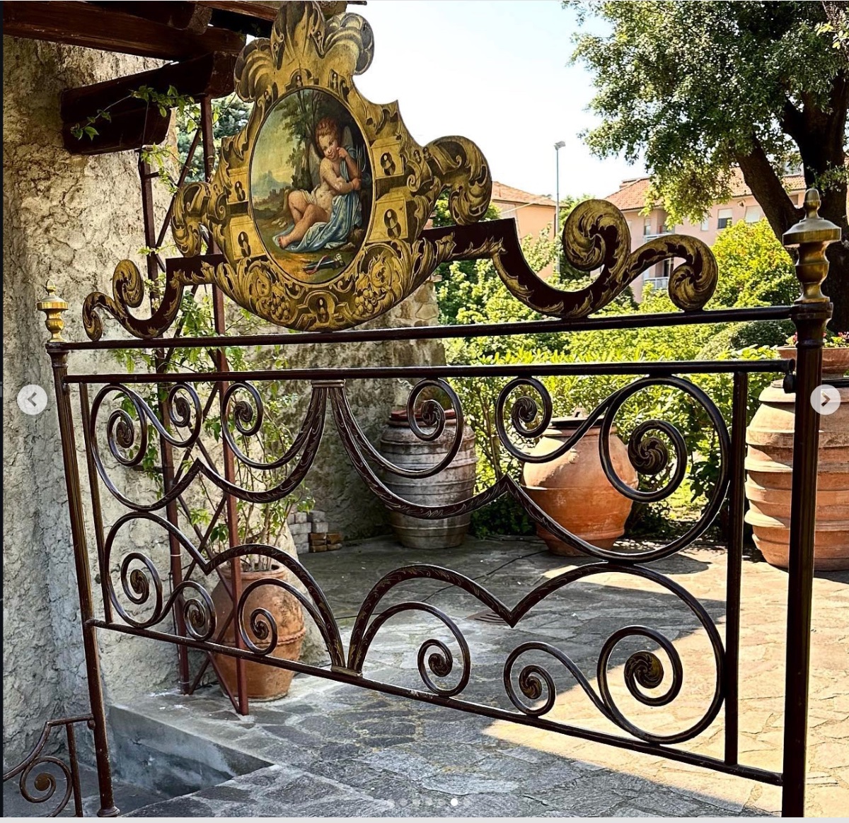 Letto matrimoniale senese in ferro, fine ’700 – primo ’800, con decorazioni originali.-photo-3