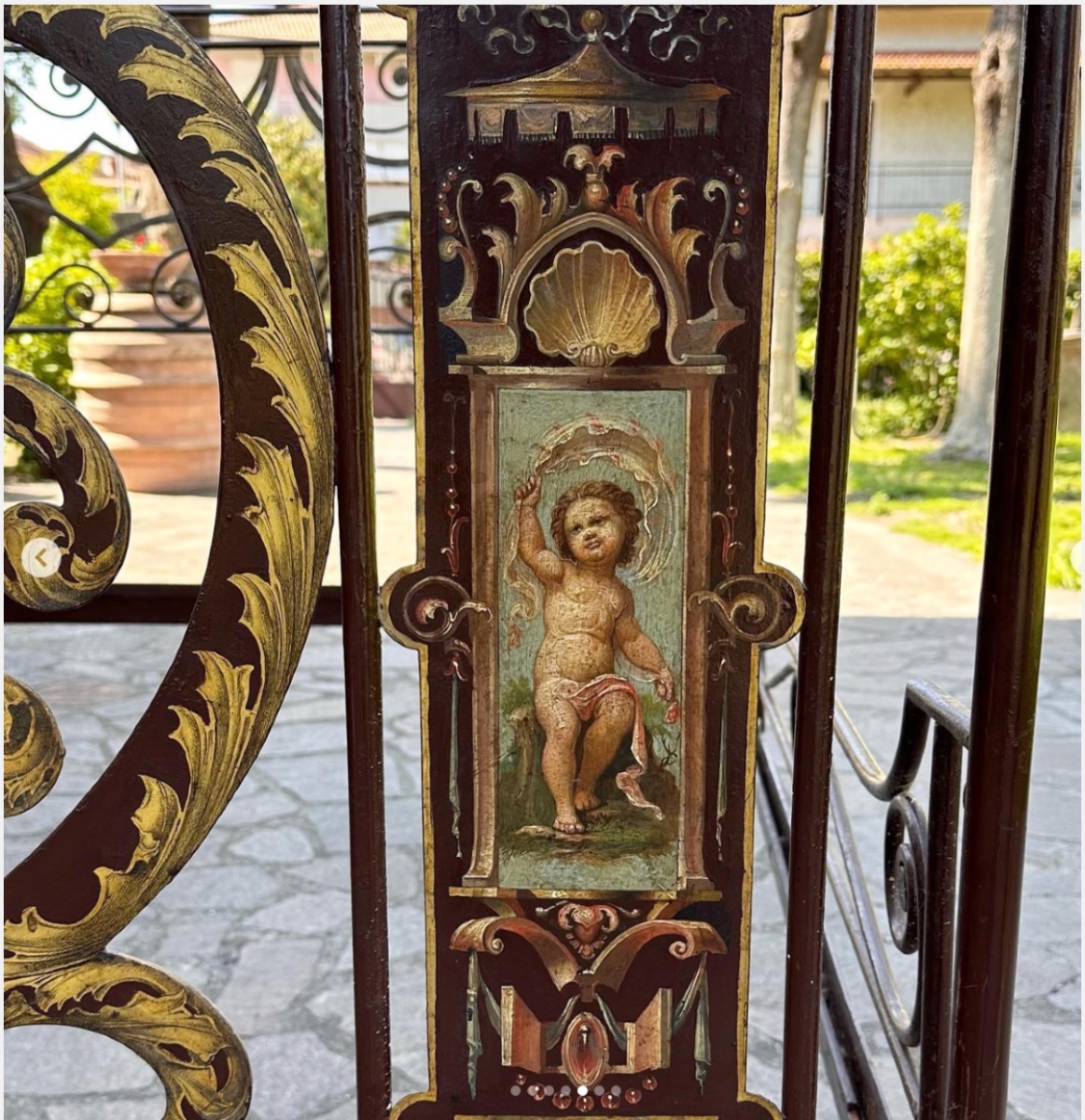 Letto matrimoniale senese in ferro, fine ’700 – primo ’800, con decorazioni originali.-photo-5