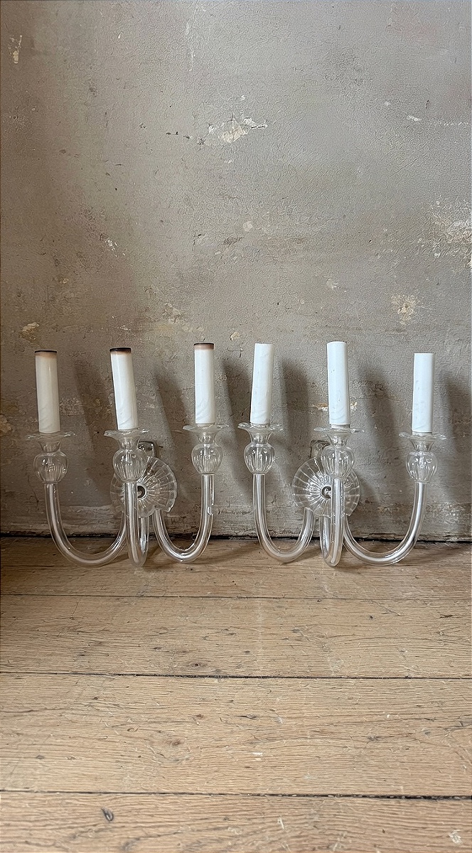 Coppia di appliques a tre luci in vetro di Murano trasparente