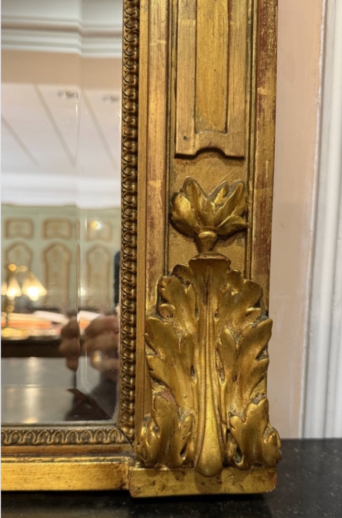 Specchiera da camino in legno intagliato e dorato, in stile Luigi Filippo seconda metà del XIX -photo-3