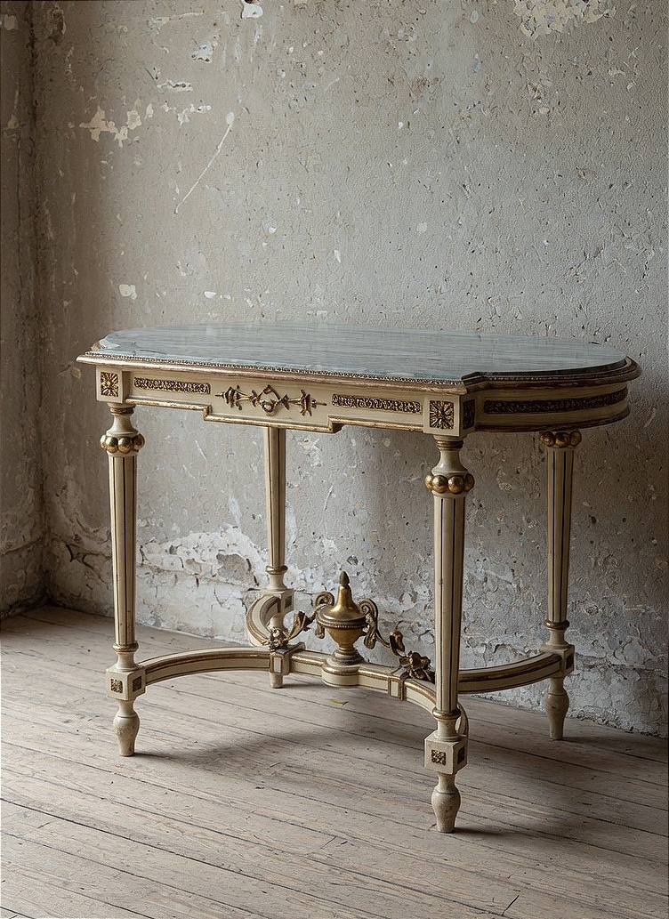 Tavolo consolle Luigi XVI in lacca e oro