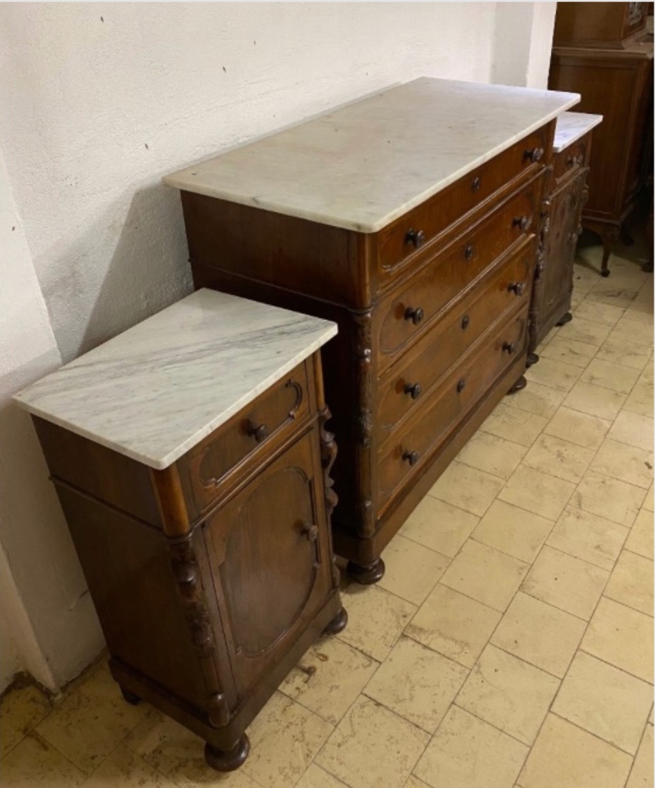 Comò e Coppia di Comodini in Noce con Piano in Marmo – Fine ’800-photo-2