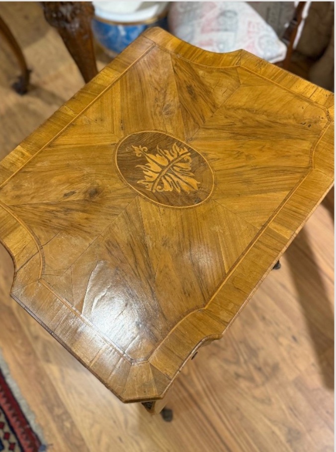 Tavolino Lastronato in Noce con Intarsi (Fine '800 - Inizio '900) -photo-2
