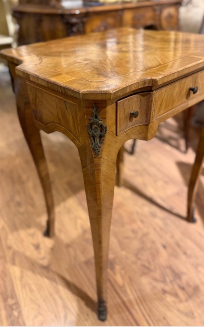 Tavolino Lastronato in Noce con Intarsi (Fine '800 - Inizio '900) -photo-3