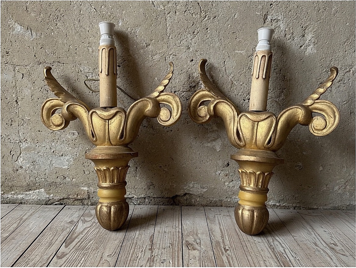 Appliques in legno intagliato e foglia oro – Fine ‘800