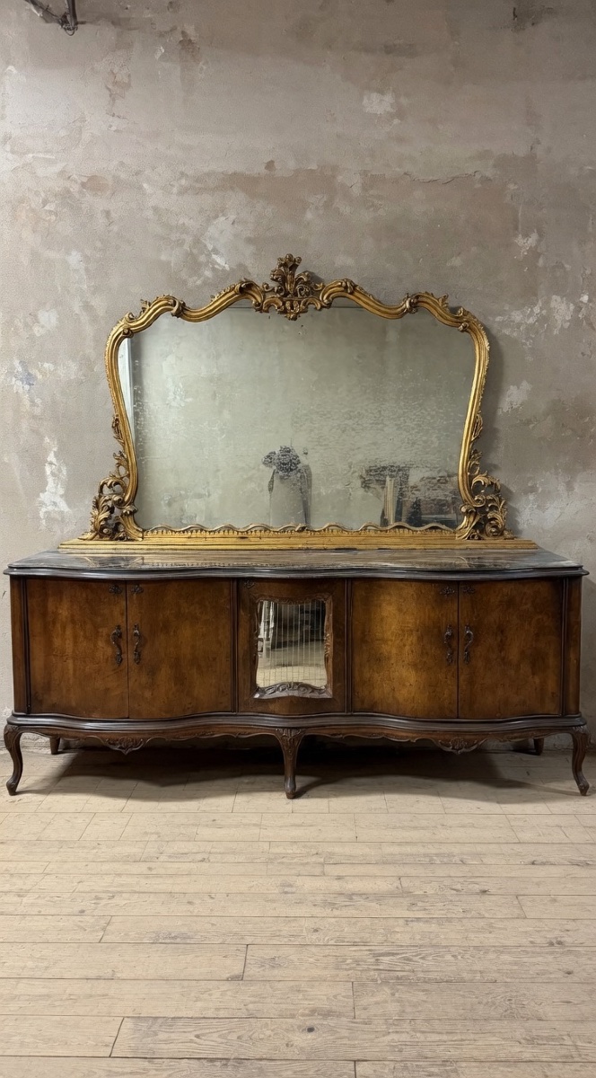 Credenza veneziana in stile barocco Chippendale dei primi del Novecento,